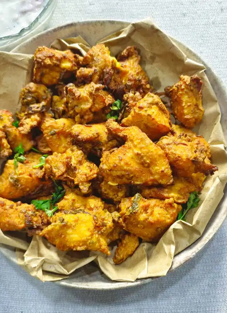Crispy Chicken Pakora 10 Minutes Recipe (Quick and Easy)