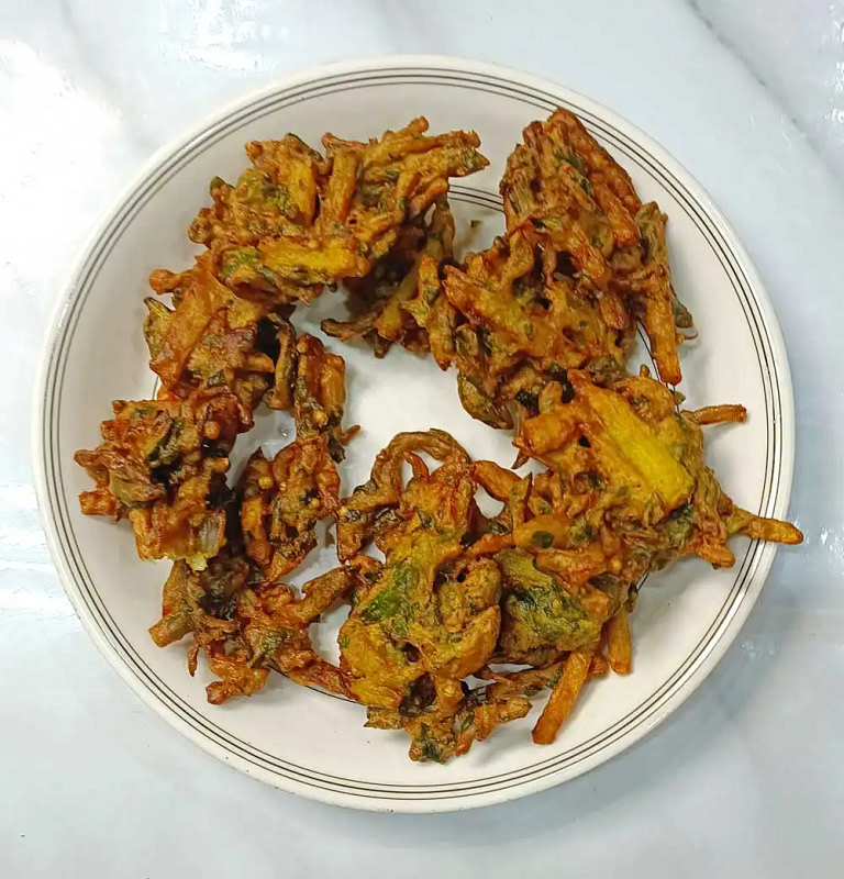 Crispy Vegetable Pakora Recipe Quick and Easy